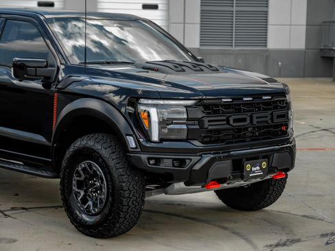 Used 2025 Ford F150 Raptor w/ Equipment Group 803A Raptor R image 22