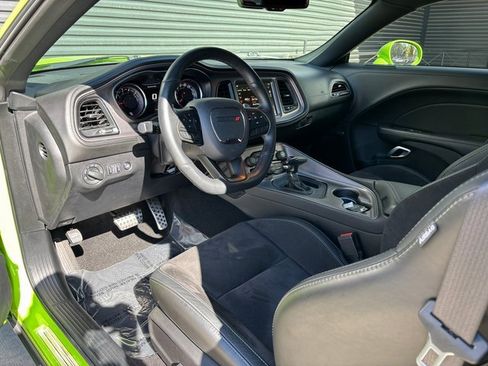 Used 2023 Dodge Challenger R/T Scat Pack image 4