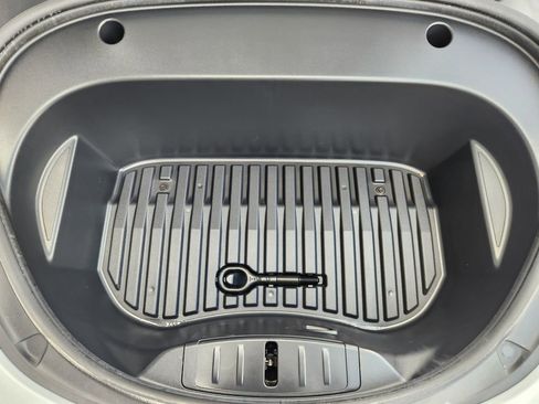 Used 2022 Tesla Model 3 Long Range image 29