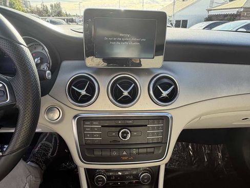 Used 2015 Mercedes-Benz CLA 250 Coupe image 17
