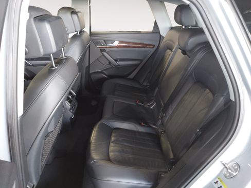 Used 2018 Audi Q5 2.0T Premium AWD/4WD image 24