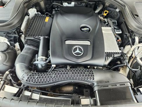 Used 2019 Mercedes-Benz GLC 300 image 32