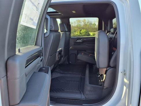 New 2026 GMC Sierra 2500 AT4 w/ AT4 Premium Plus Package AWD/4WD image 33