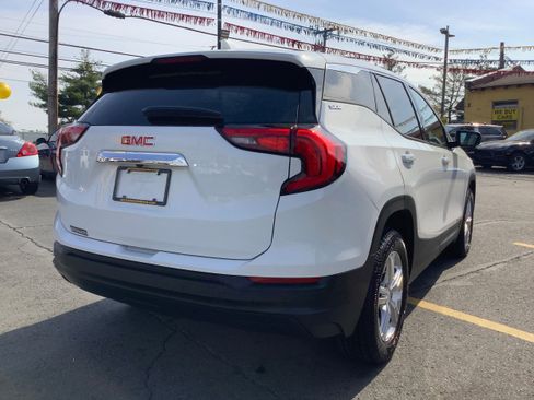 Used 2018 GMC Terrain SLE FWD image 7