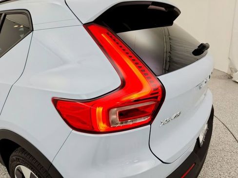 New 2026 Volvo XC40 B5 Plus w/ Protection Package Premier image 35