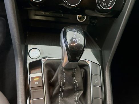 Used 2024 Volkswagen Taos S image 24