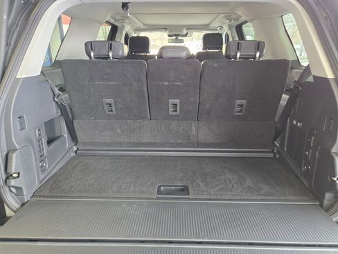 Used 2025 Ford Expedition Platinum w/ Driver's Package image 9