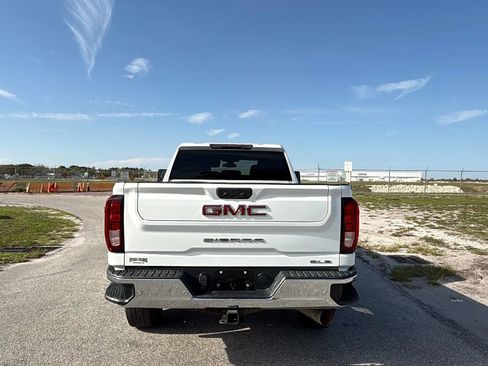 Used 2021 GMC Sierra 2500 SLE w/ SLE Value Package; AWD/4WD image 4