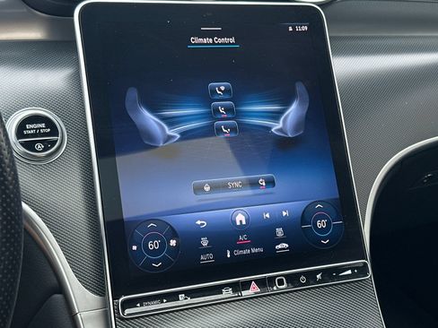 Certified 2024 Mercedes-Benz GLC 300 4MATIC image 21