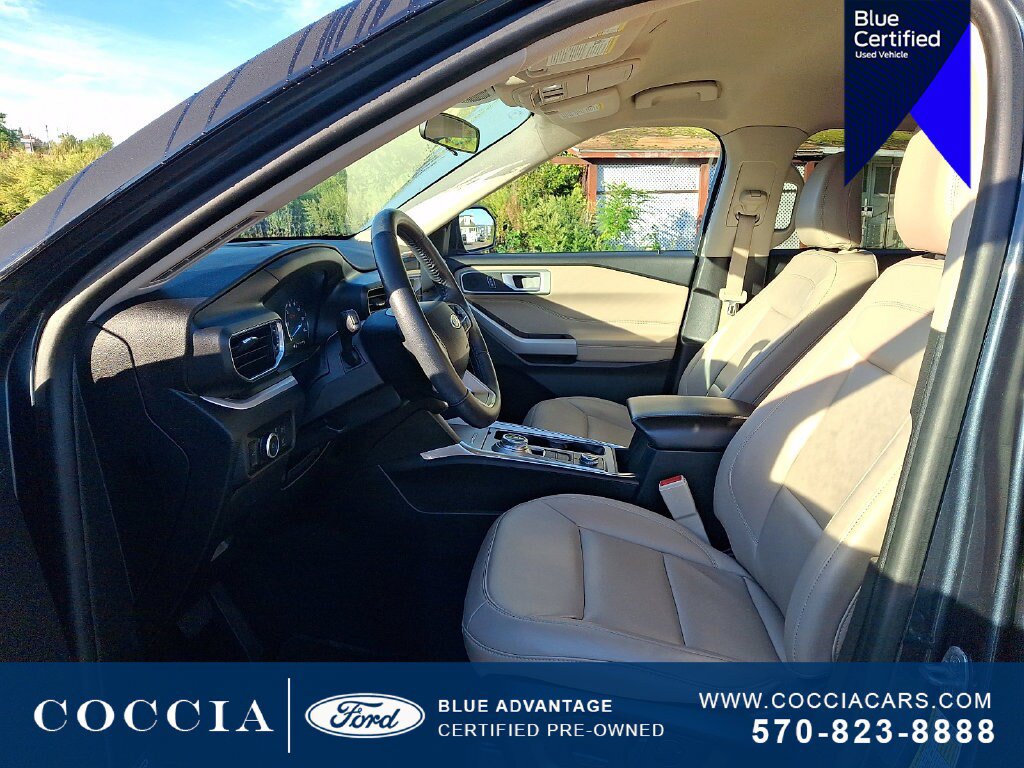 Certified 2023 Ford Explorer XLT w/ Equipment Group 202A AWD/4WD image 13