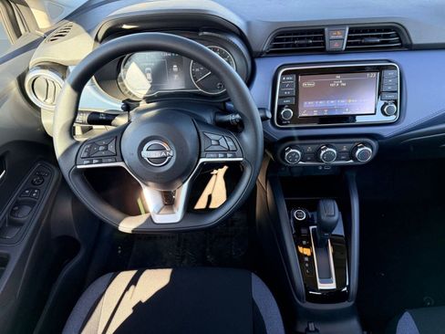 New 2025 Nissan Versa SV w/ Trunk Package image 4