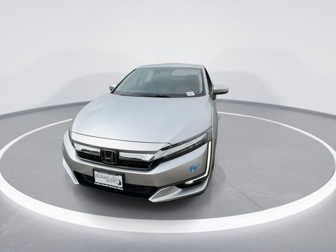 Certified 2021 Honda Clarity Plug-In Hybrid image 4