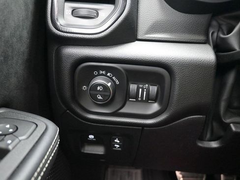 Used 2025 RAM 1500 RHO image 14