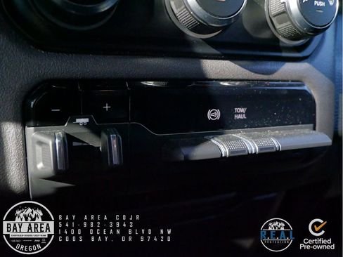 Used 2021 RAM 3500 Big Horn image 17