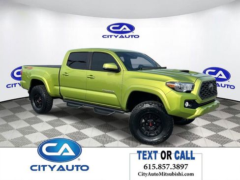 Used 2023 Toyota Tacoma TRD Sport w/ Advanced Technology Package AWD/4WD image 1