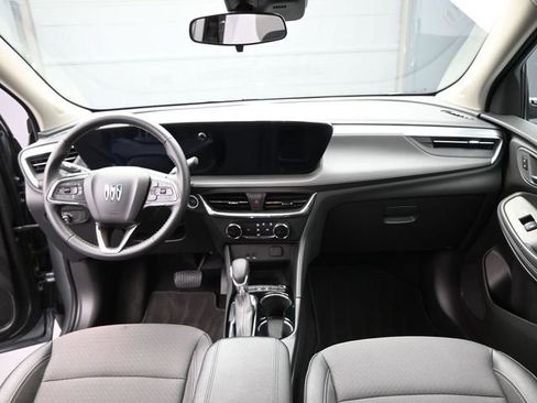 Used 2025 Buick Encore GX Preferred image 25
