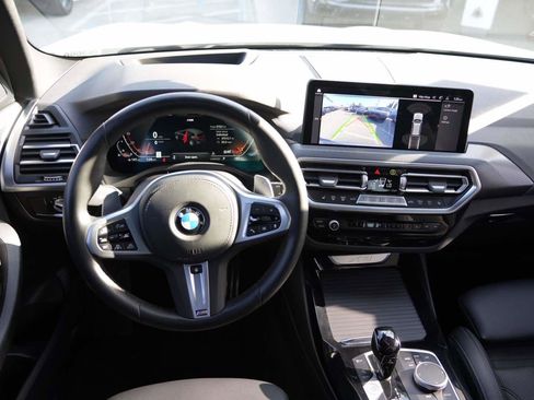 Certified 2024 BMW X3 xDrive30i w/ Premium Package image 8