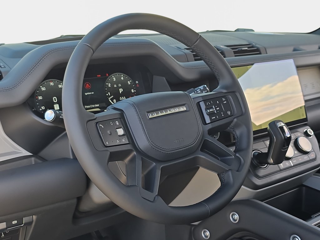 New 2026 Land Rover Defender 90 V8 AWD/4WD image 16