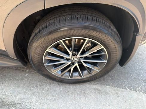 Used 2025 Lexus NX 350h AWD w/ Accessory Package (Z2) image 39