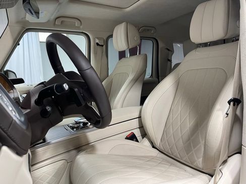 Used 2023 Mercedes-Benz G 550 image 22