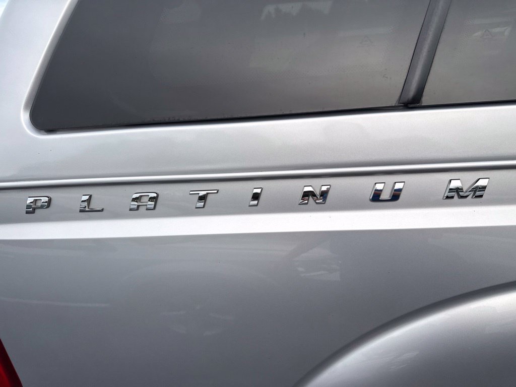 Used 2014 Ford F250 Platinum w/ FX4 Off-Road Package AWD/4WD image 6