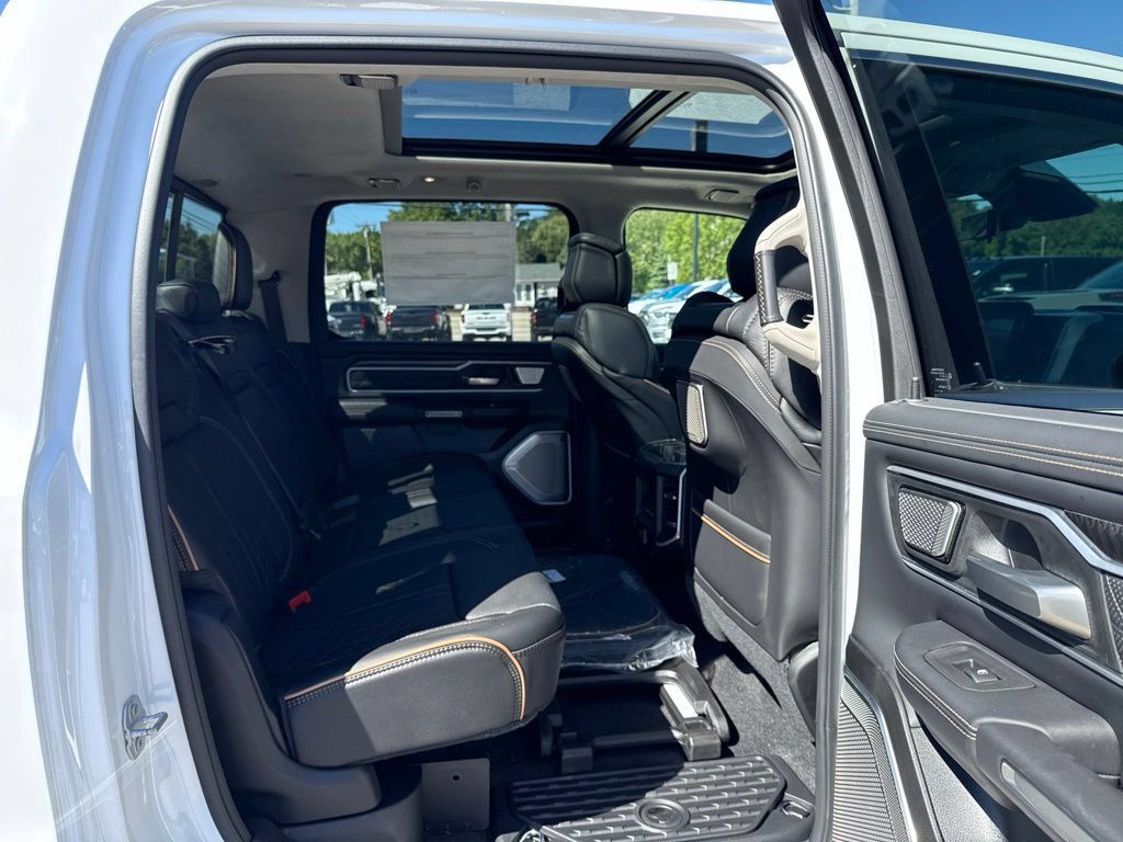New 2027 RAM 1500 Tungsten w/ Trailer Tow Group AWD/4WD image 28