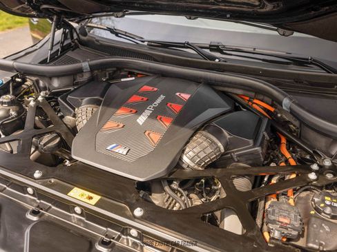 Used 2023 BMW XM image 16