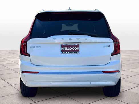 New 2026 Volvo XC90 B5 Core AWD/4WD image 6