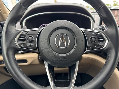 Used 2023 Acura MDX SH-AWD w/ Technology Package image 16