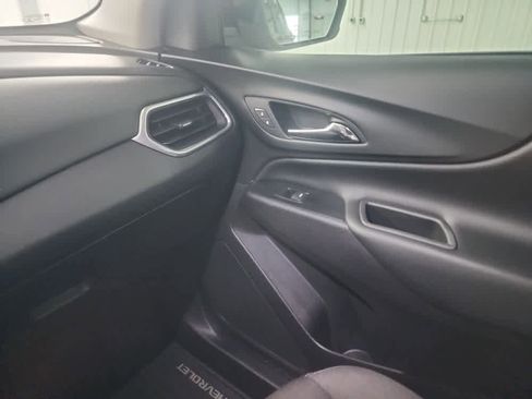 Used 2019 Chevrolet Equinox LT FWD image 28
