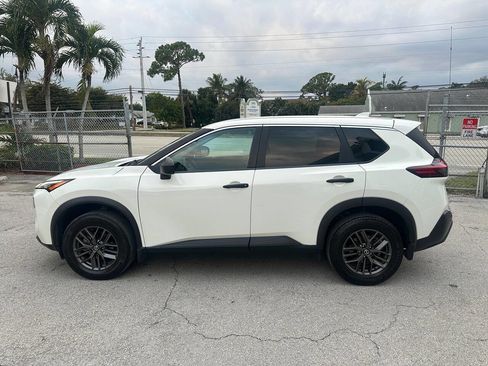 Used 2021 Nissan Rogue S image 4