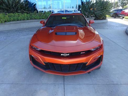 Certified 2022 Chevrolet Camaro SS RWD image 2