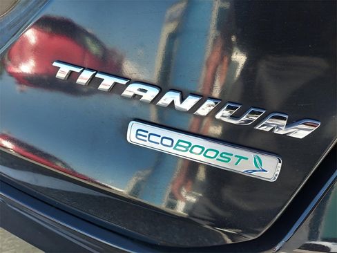 Used 2016 Ford Fusion Titanium image 9