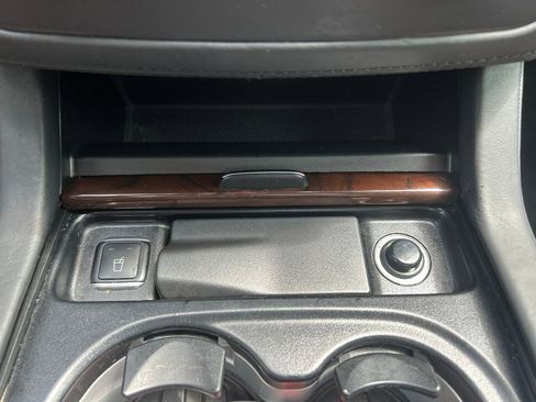 Used 2014 Mercedes-Benz GL 550 4MATIC image 38