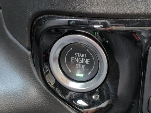 Used 2025 GMC Sierra 1500 SLT RWD image 26