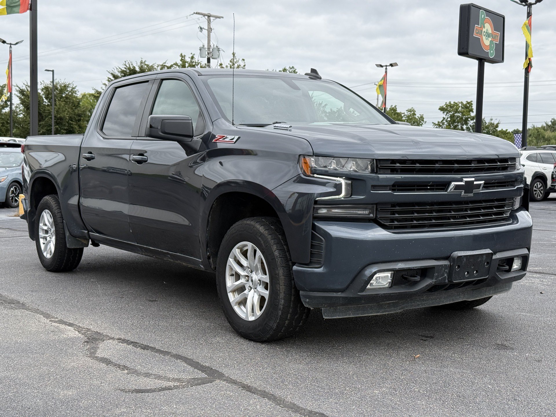 Used 2021 Chevrolet Silverado 1500 RST w/ Z71 Off-Road Package AWD/4WD image 2
