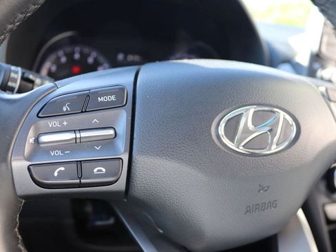Used 2021 Hyundai Kona Ultimate FWD image 17