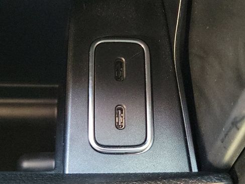 Used 2022 Mercedes-Benz GLE 350 4MATIC image 18