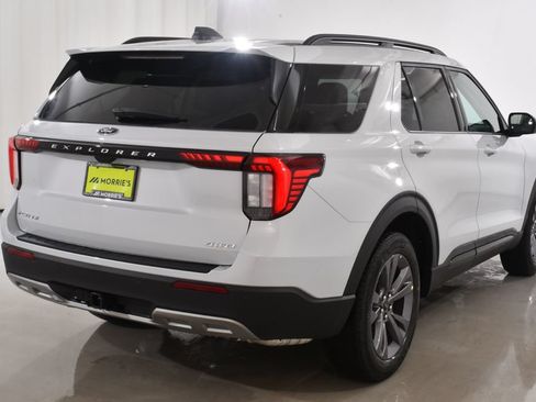 New 2026 Ford Explorer Active w/ Active Comfort Package AWD/4WD image 12