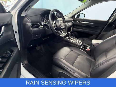 Used 2017 MAZDA CX-5 Touring w/ I-ACTIVSENSE Package FWD image 4