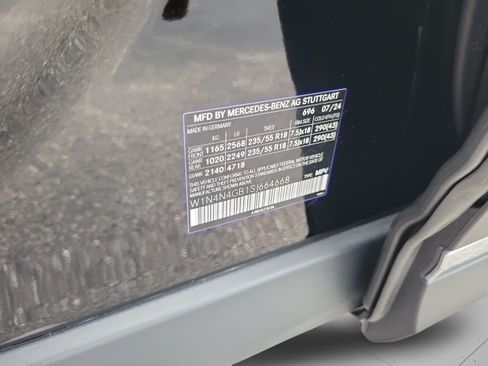 Certified 2025 Mercedes-Benz GLA 250 image 31