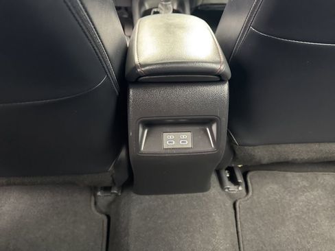Used 2025 Toyota Corolla XSE FWD image 31