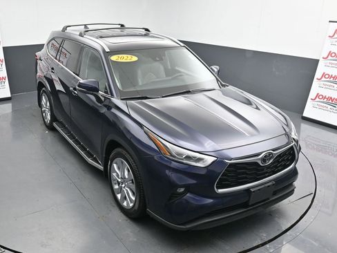 Used 2022 Toyota Highlander Limited image 29