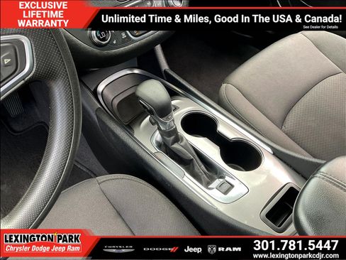 Used 2024 Chevrolet Malibu LT FWD image 17