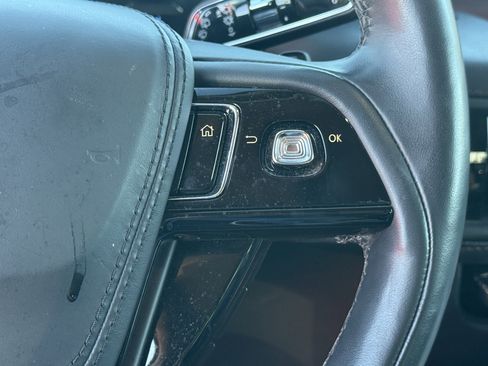 Used 2023 Lincoln Aviator Grand Touring w/ Elements Package Plus image 19