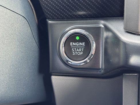 Used 2023 Ford F150 Limited image 6