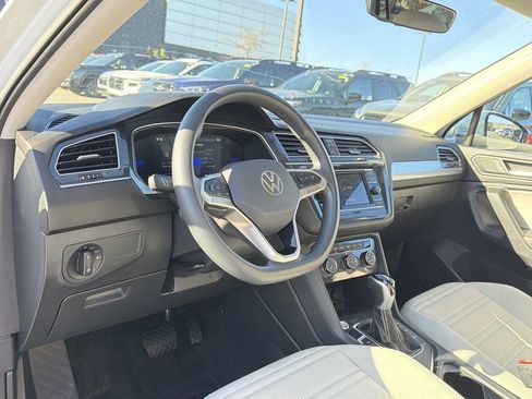Used 2023 Volkswagen Tiguan S image 10