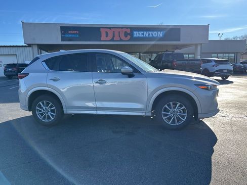 Used 2025 MAZDA CX-5 AWD 2.5 S w/ Select Package image 3