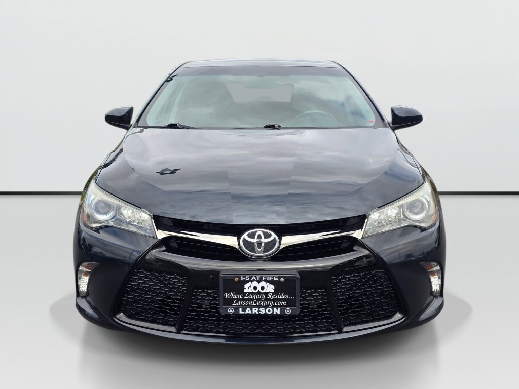 Used 2017 Toyota Camry SE FWD image 9