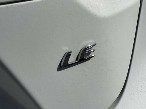 Used 2024 Toyota Corolla LE image 9